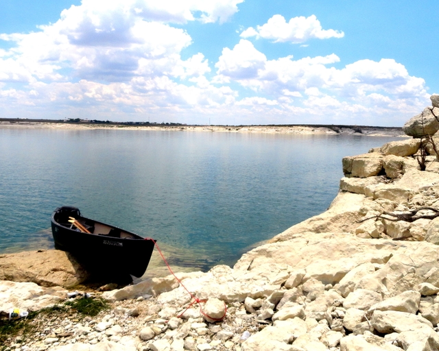 A view of the peaceful shoreline along Amistad National Recreation Area